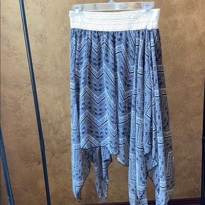 Rue 21 skirt